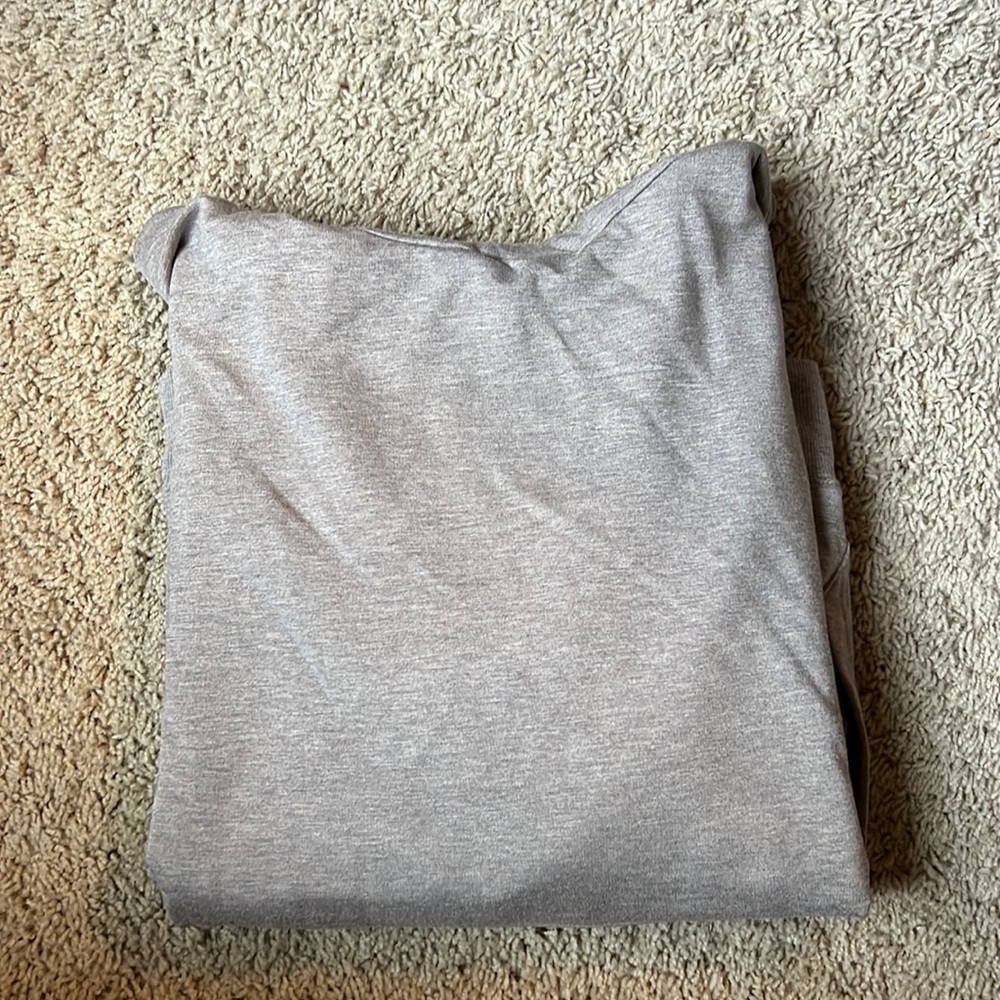 Costco Tan XXL hoodie with pocket!